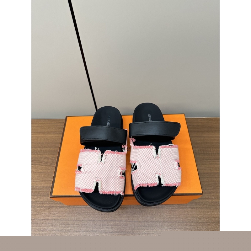 H**mes slippers